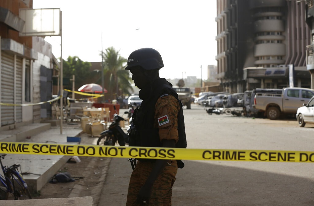 Μπουρκίνα Φάσο: Τουλάχιστον 35 νεκροί από έκρηξη αυτοσχέδιας βόμβας