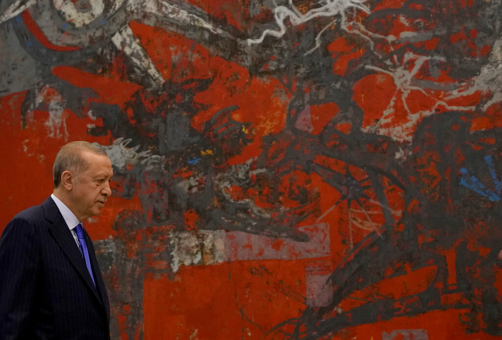 Στ. Πολίτης, αντιναύαρχος ε.α.: Η Τουρκία κάτι προετοιμάζει – Δ. Τριανταφύλλου: Η δηλητηρίαση της τουρκικής κοινής γνώμης είναι συνεχής (video)