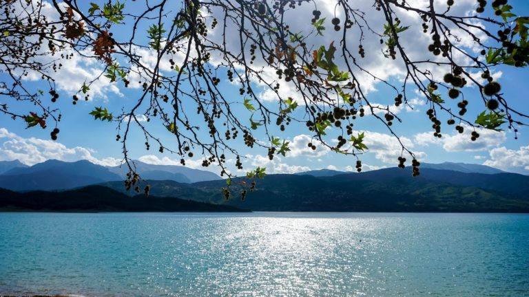 Στην λίμνη Πλαστήρα η συνεδρίαση της Επιτροπής Παρακολούθησης του ΠΕΠ Θεσσαλίας