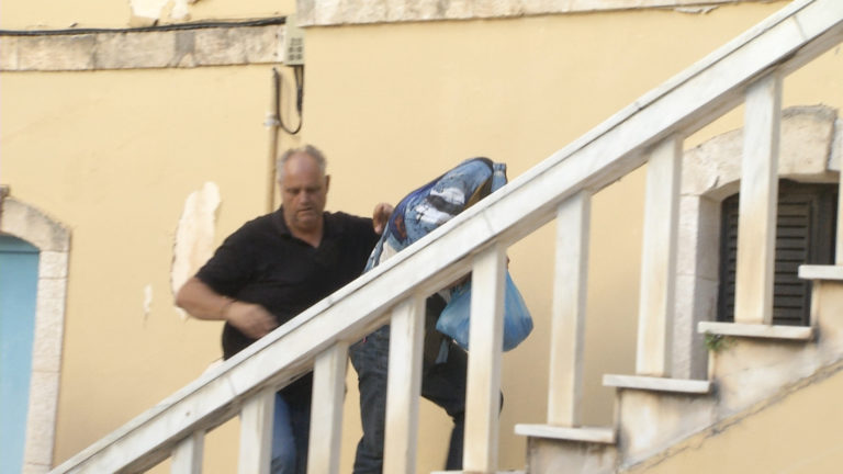 Χανιά: Τη Δευτέρα η απολογία του 52χρονου για τον ξυλοδαρμό των παιδιών του
