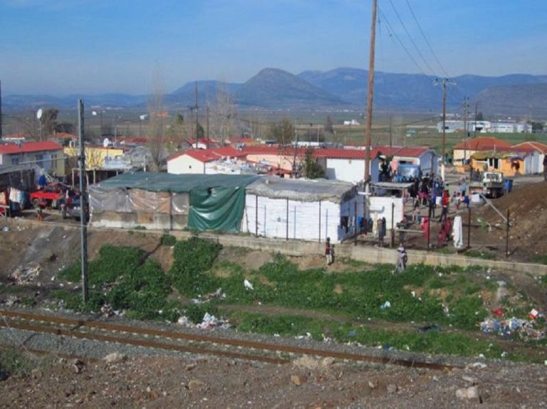 Θεσσαλονίκη: Επεισόδιο με πυροβολισμούς και δύο τραυματίες σε καταυλισμό Ρομά