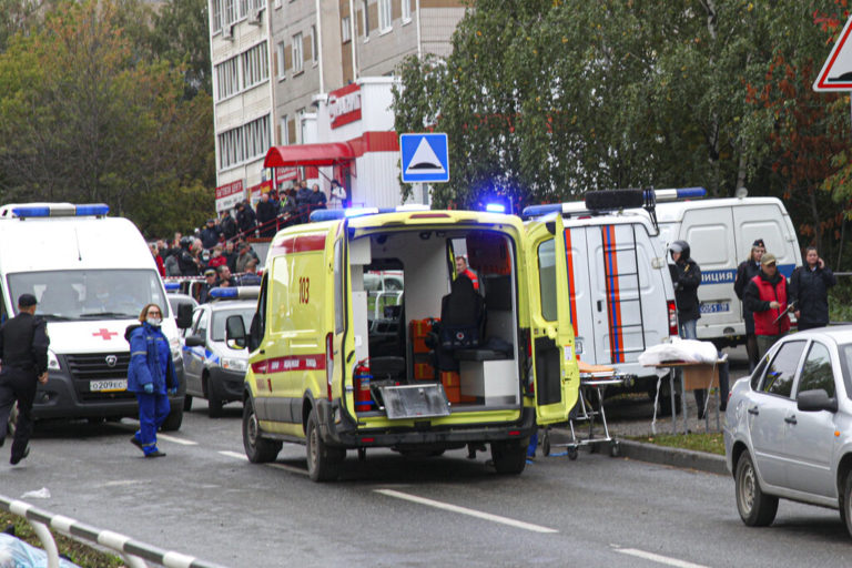 Πούτιν για ένοπλη επίθεση στο σχολείο στη Ρωσία: «Απάνθρωπη τρομοκρατική ενέργεια»