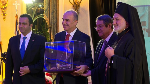 Ν. Αναστασιάδης προς Ομογενείς: Κρατήστε τη σημαία της Ελλάδας και της Κύπρου ψηλά