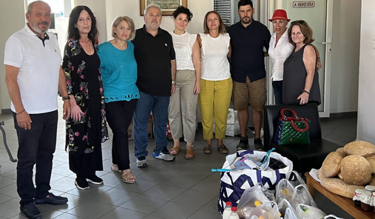 Μια «αγκαλιά» αλληλεγγύης για τους συνανθρώπους μας