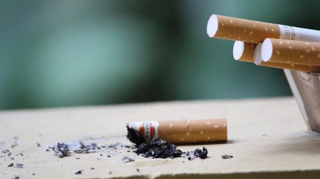 Λάρισα: 16χρονος έσβησε τσιγάρο πάνω στο πόδι 15χρονης επειδή τον απέρριψε