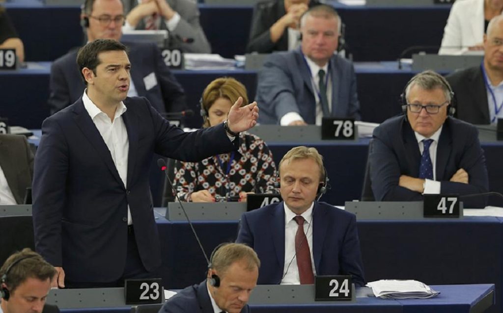 Στο Ευρωκοινοβούλιο ο Αλέξης Τσίπρας – Επαφές με αιχμή την υπόθεση των παρακολουθήσεων (video)