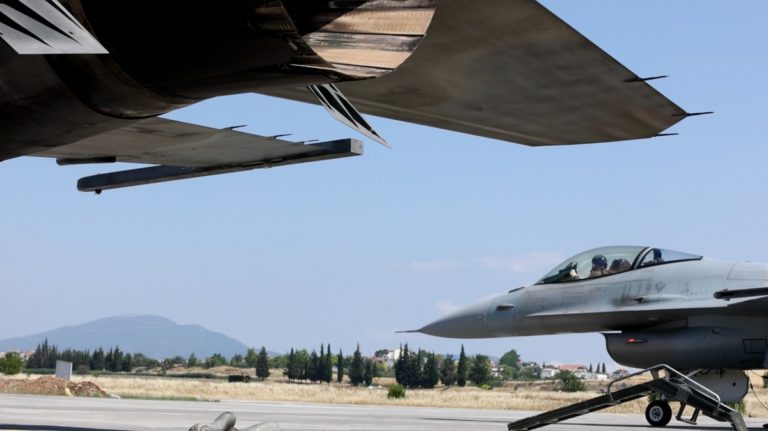 Δ. Βίτσας στο Πρώτο: Εκρηκτική η δύναμη ισχύος της χώρας μας με τα αναβαθμισμένα F16 Viper (audio)