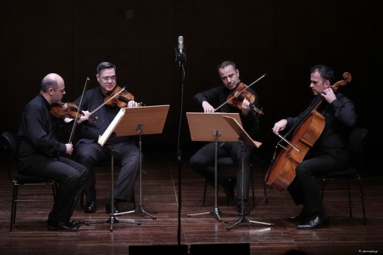 Συναυλία του Κουαρτέτου Εγχόρδων Αθηνών στο Β΄ αρχαίο θέατρο Λάρισας
