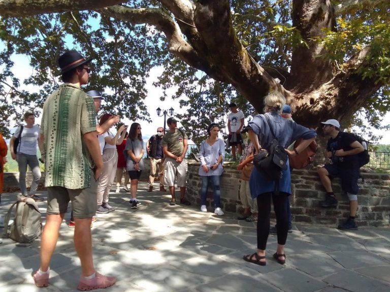 Ελληνογερμανοί νέοι ξεναγούνται στα μαρτυρικά χωριά