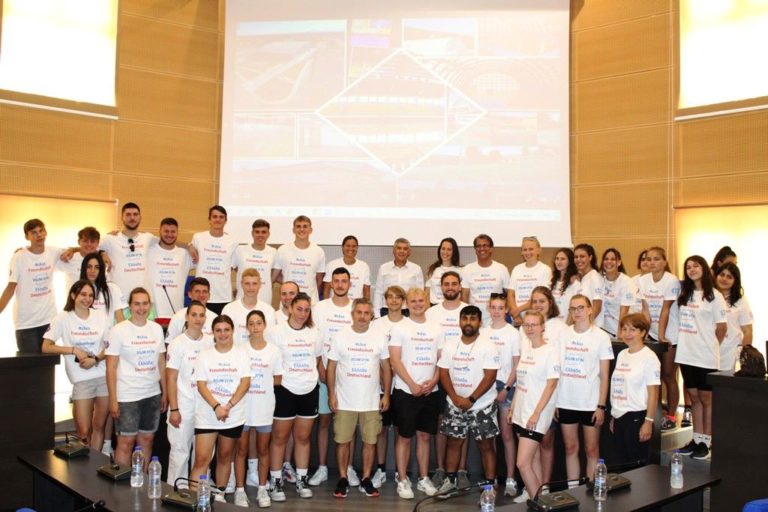 Νεαροί αθλητές από τη Γερμανία και το Γυμναστικό Σύλλογο Ολύμπια στην Περιφέρεια Θεσσαλίας