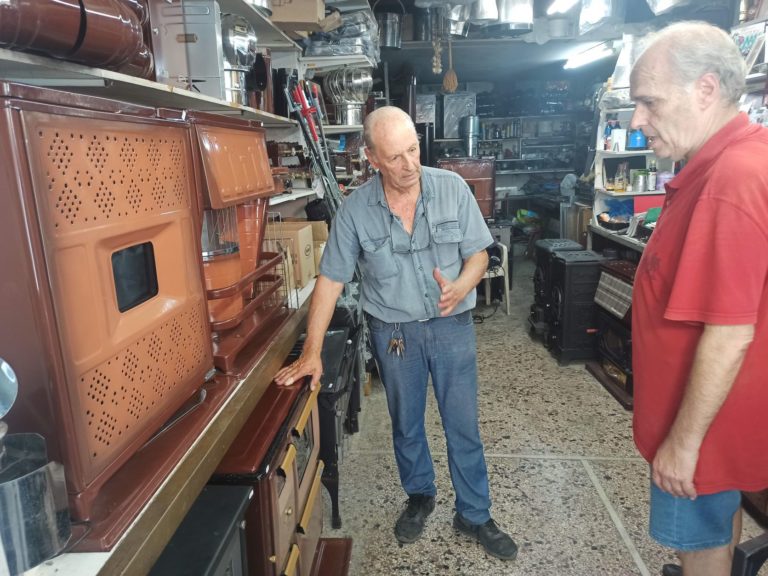 Επιστροφή στις ξυλόσομπες και για τους Σερραίους