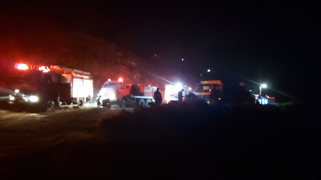 Φωτιά στα Νέγια Ικαρίας Φωτιά στα Νέγια Ικαρίας