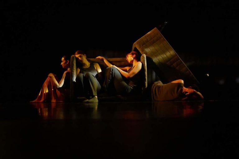 «Ίχνη» της Die Wolke art group στο Vitruvian Thing