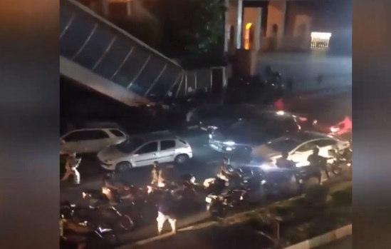 Νύχτα τρόμου στην Τεχεράνη: Η αστυνομία εγκλώβισε χιλιάδες φοιτητές σε πανεπιστημιούπολη- Πυροβόλησε εν ψυχρώ