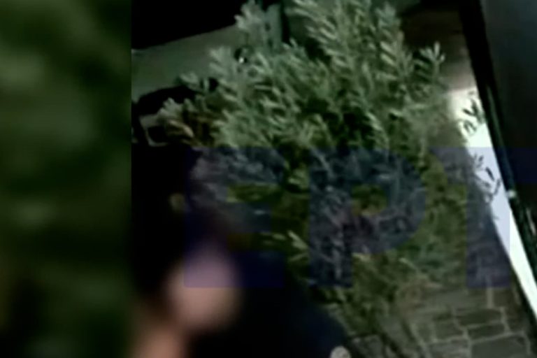 Βαρυμπόμπη: Παραδόθηκε ο 26χρονος που μαχαίρωσε τον επιχειρηματία