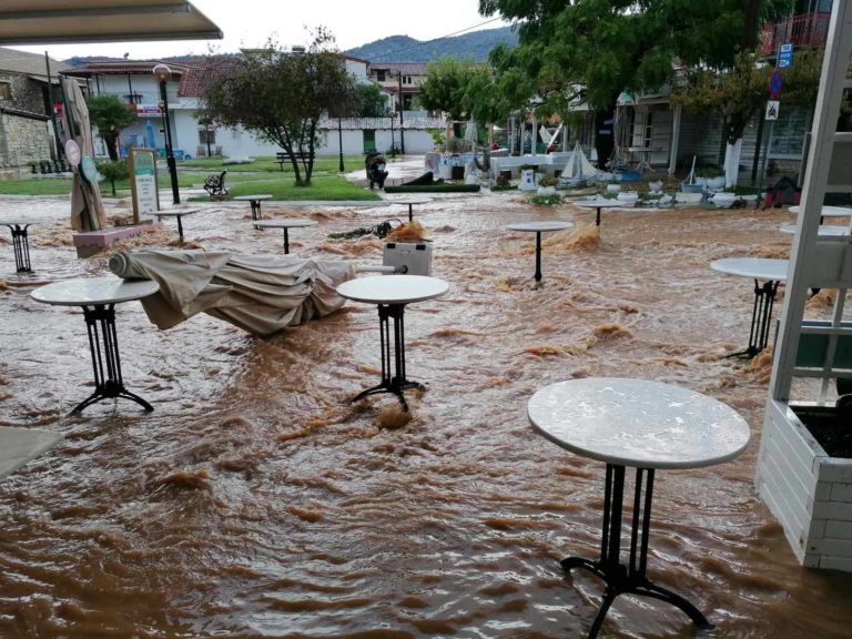 Πρόταση να κηρυχθούν τα Σύβοτα σε κατάσταση έκτακτης ανάγκης