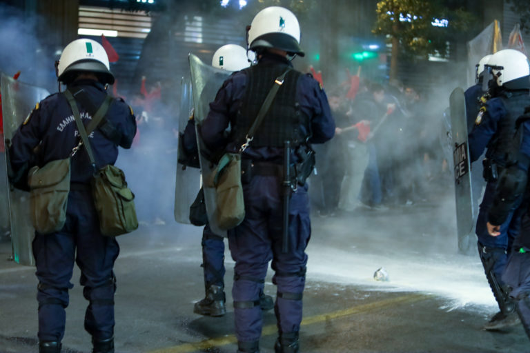 Τι λέει η Αστυνομία για τα επεισόδια στο κέντρο της Αθήνας