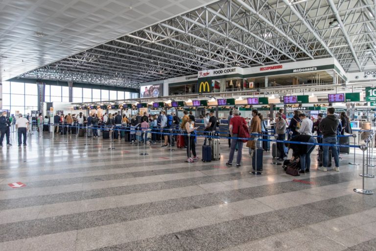 Για υπόθεση παράνομης πώλησης αμερικανικών αμυντικών τεχνολογιών συνελήφθη Ρώσος στο Μιλάνο