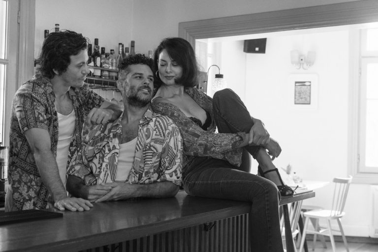 «Η νύχτα της Ιγκουάνα» του Τενεσί Ουίλιαμς στο Βασιλικό θέατρο