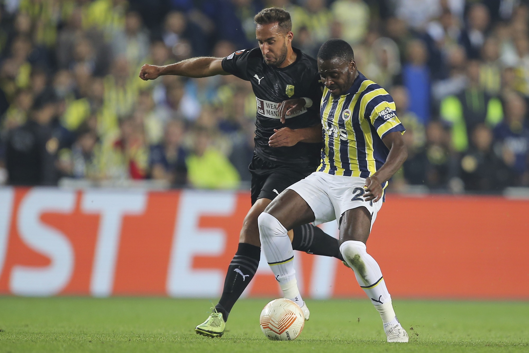 Κύπρος: Δρακόντεια μέτρα ασφαλείας για τον αποψινό αγώνα της ΑΕΚ Λάρνακας με την Fenerbahçe για το Europa League