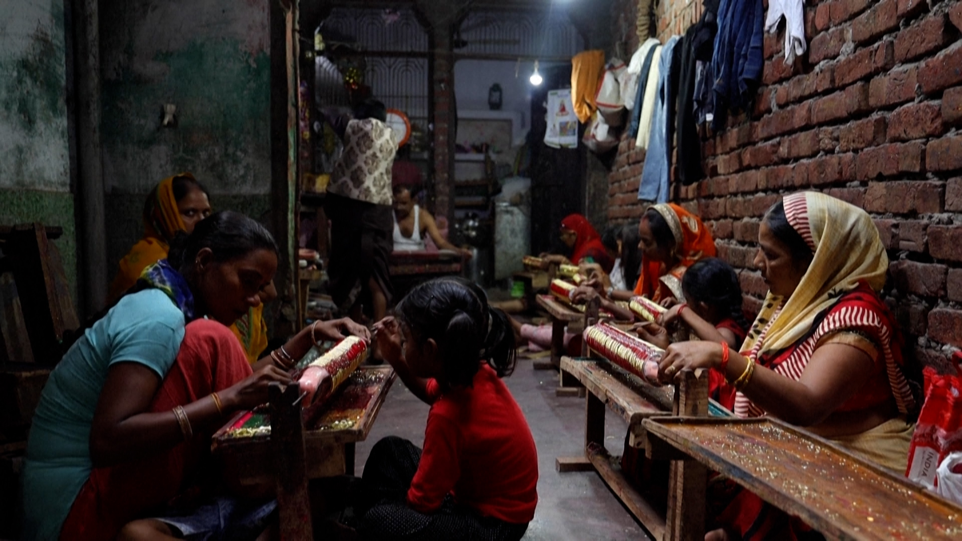Φιροζαμπάντ: Η πόλη του γυαλιού της Ινδίας (video)