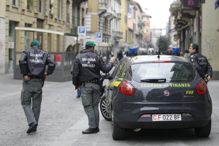 Ιταλία: Κατάσχεση περιουσιακών στοιχείων δύο ρώσων ολιγαρχών