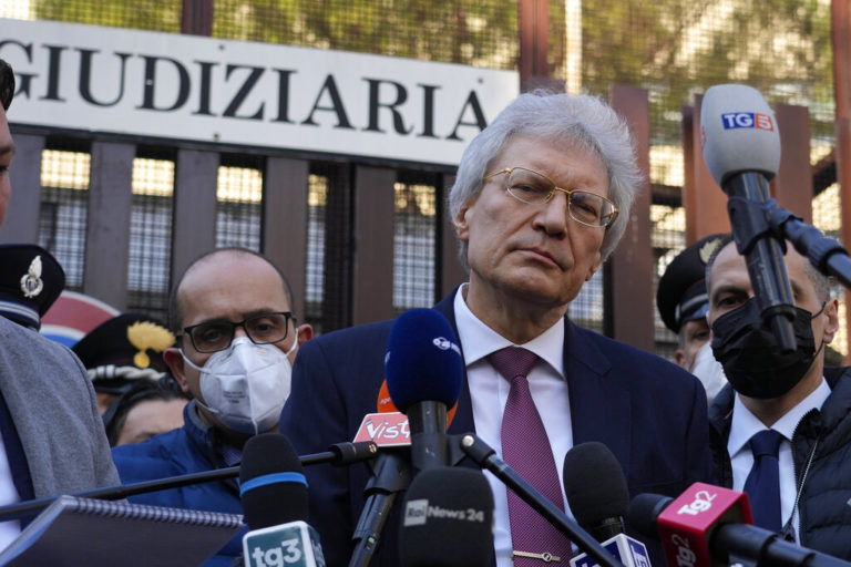Ρώμη: Ο Ρώσος Πρέσβης κλήθηκε από το Ιταλικό ΥπΕξ – Σθεναρή Ιταλική καταδίκη των δημοψηφισμάτων φάρσα