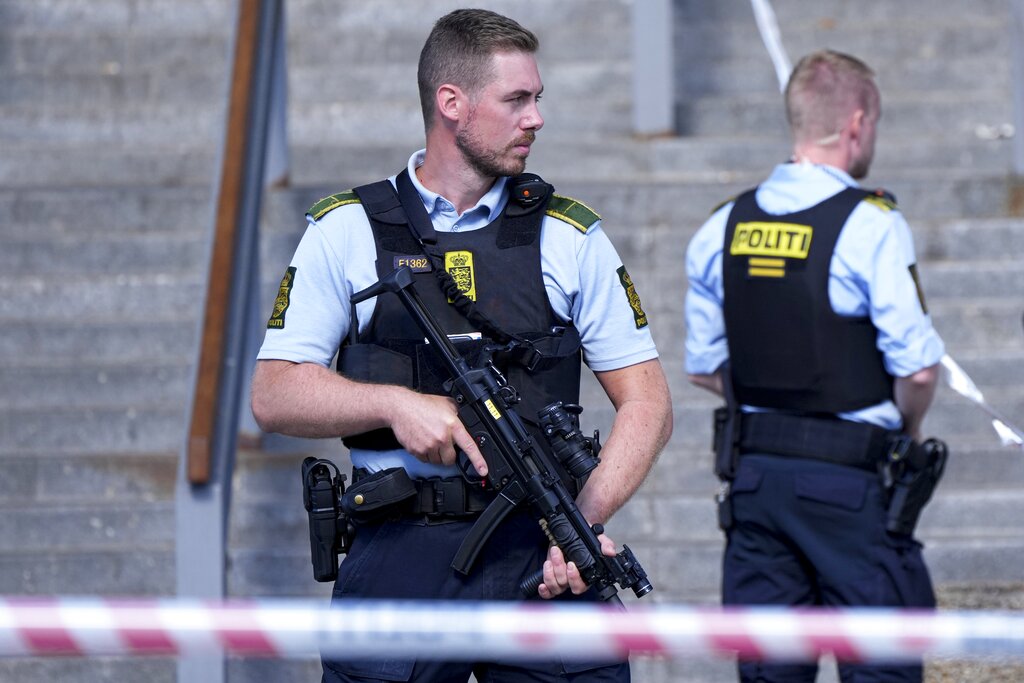 Δανία: Άνδρας οπλισμένος με μαχαίρι έσπειρε τον τρόμο στην πρεσβεία του Ιράν