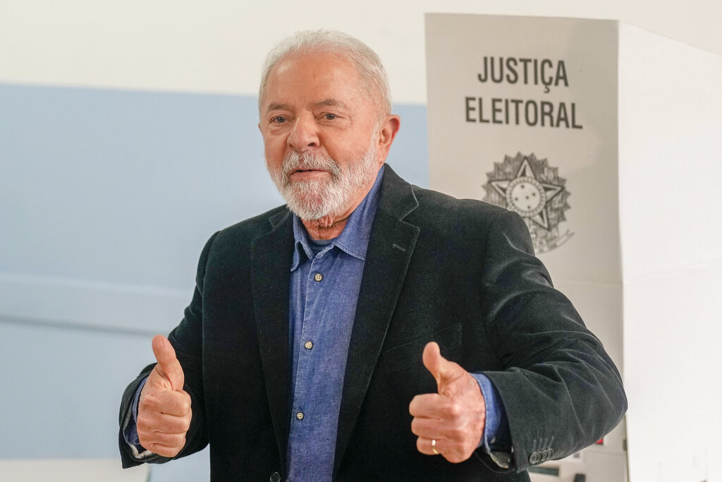 Βραζιλία: Νίκη για τον Λούλα με 51% δείχνουν τα πρώτα αποτελέσματα