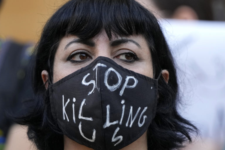 Ιράν: Η καταστολή του κινήματος διαμαρτυρίας πλήττει και τα παιδιά