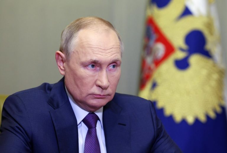 Τελεσίγραφο Πούτιν: Η Μόσχα θα απαντήσει σκληρά στις ουκρανικές επιθέσεις