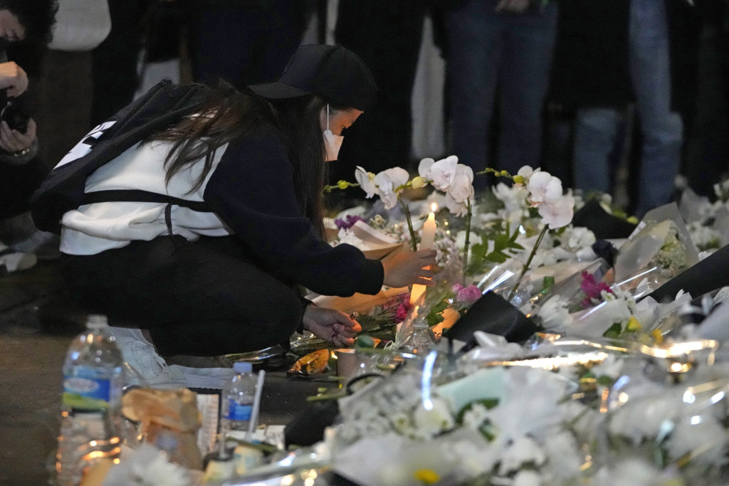 Τραγωδία στη Σεούλ: 24χρονος αστέρας της K-Pop ανάμεσα στους νεκρούς