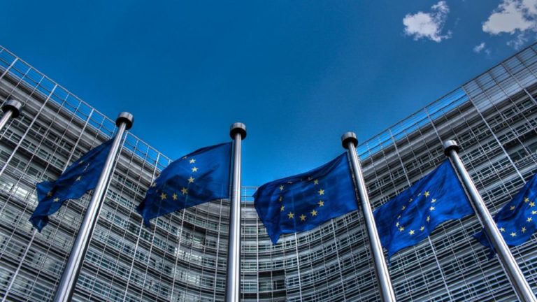 ΕΕ: Η Ευρωπαϊκή Ένωση καταλήγει σε συμφωνία για την κοινή προμήθεια πυρομαχικών για την Ουκρανία