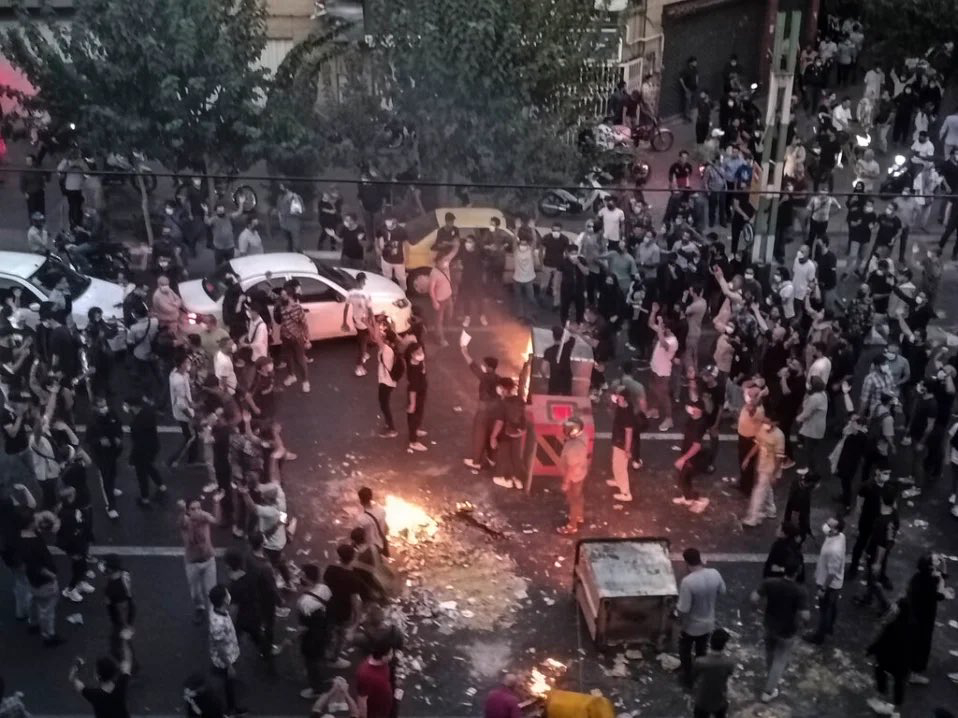 Ιράν – Σιράζ: Το Ισλαμικό Κράτος ανέλαβε την ευθύνη για την επίθεση – 13 νεκροί έως τώρα