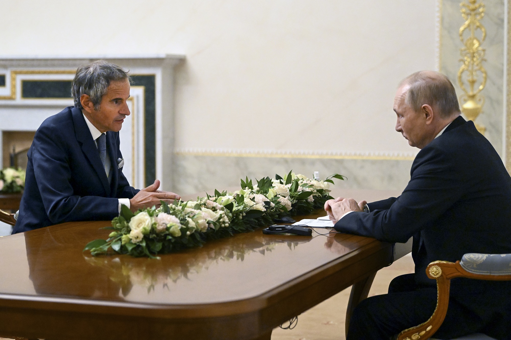 ΔΟΑΕ: Σε νέα συνάντηση με τον Πούτιν το συντομότερο ελπίζει ο Ραφαέλ Γκρόσι