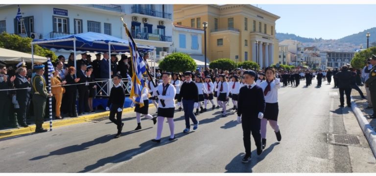 Σάμος: Τίμησαν την εθνική επέτειο οι Σαμιώτες