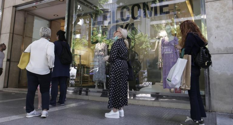Η ενδιάμεση εκπτωτική περίοδος καταργήθηκε υπενθυμίζει ο Εμπορικός Σύλλογος Θεσσαλονίκης