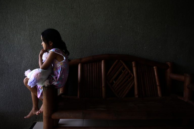 Έρευνα: Διαστάσεις επιδημίας η σεξουαλική κακοποίηση παιδιών – Συνενοχή η σιωπή