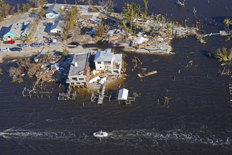 ΗΠΑ: Aνυπολόγιστο το μέγεθος της καταστροφής από τον κυκλώνα Ίαν – Πάνω από 70 νεκροί (video)