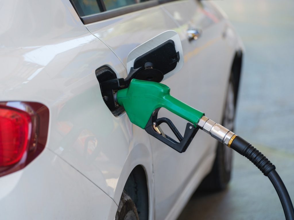 Ένθετο “Οικονομία”: Στο 12% ο πληθωρισμός το Σεπτέμβριο – Στα ύψη η τιμή του πετρελαίου κίνησης