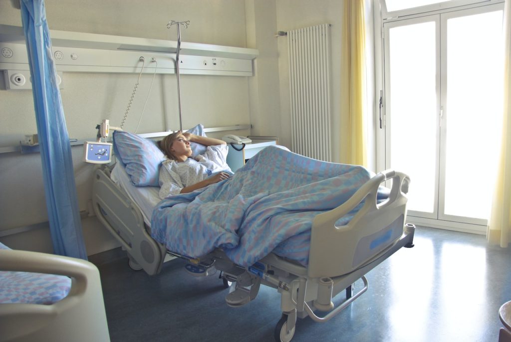 Ένθετο Υγεία: Έρχεται ηλεκτρονική πλατφόρμα για τα ραντεβού στα χειρουργεία – Η Μίνα Γκάγκα στο ertnews