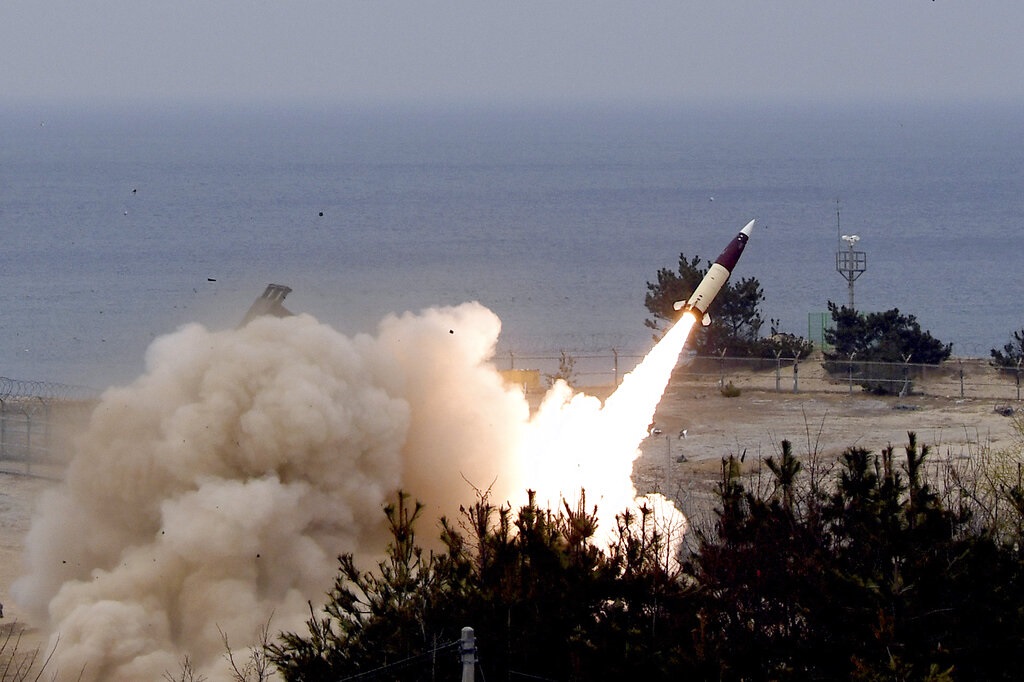 Νότια Κορέα και ΗΠΑ εκτόξευσαν 4 πυραύλους ως «απάντηση» στη Βόρεια Κορέα
