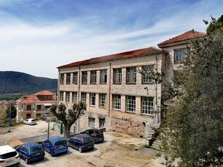 Παραμυθιά: Το εμβληματικό κτίριο “Βούλγαρη” παίρνει ζωή
