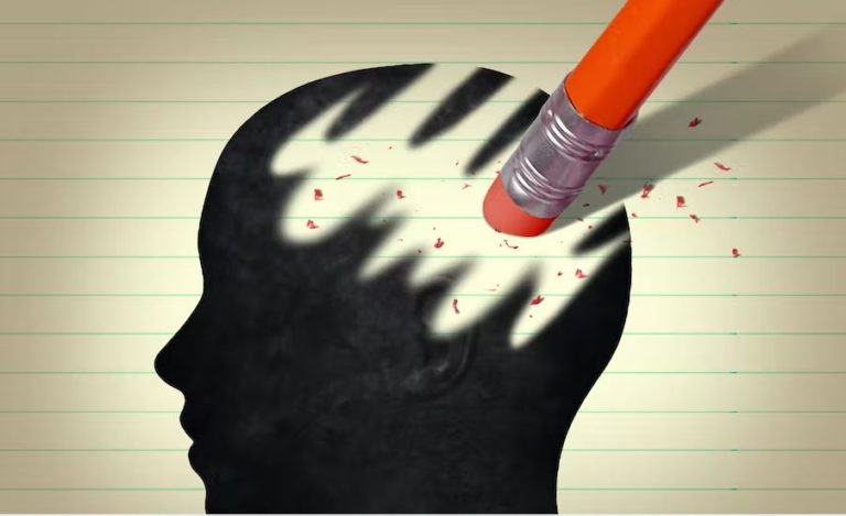 Δ. Παπαδημητριάδης, ψυχίατρος: Ό,τι γράφεται στη μνήμη δεν ξεγράφεται – Επώδυνη η αναγνώριση των παιδοβιαστών (video)