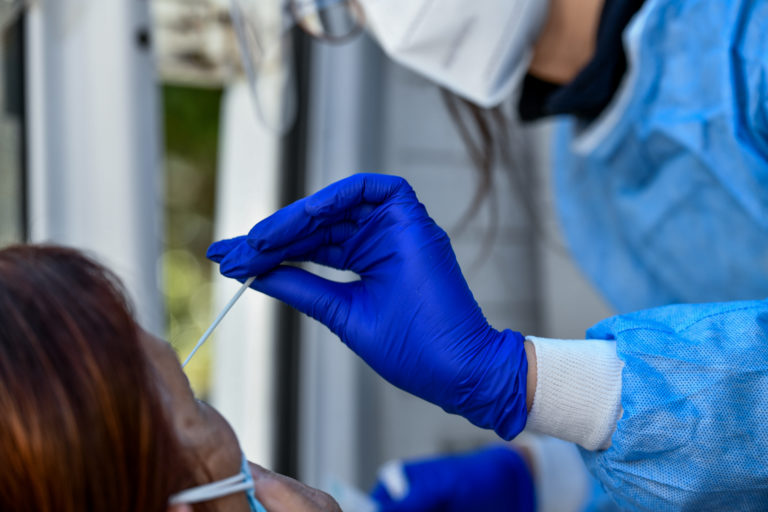 Τα σημεία για δωρεάν rapid test την Παρασκευή 21 Οκτωβρίου