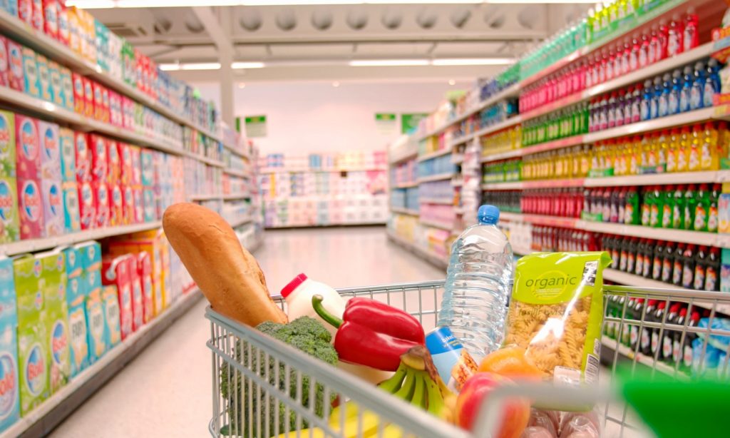 ΣΕΛΠΕ: Σε ποια προϊόντα των σουπερμάρκετ δεν θα γίνονται μεγάλες ανατιμήσεις (video)
