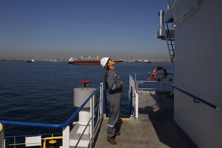 Συμφωνία ΟΗΕ, Τουρκίας, Ουκρανίας για μετακίνηση 14 πλοίων με βάση τη συμφωνία για τα σιτηρά