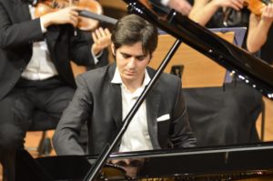 Γρεβενά: «Έφυγε» στα 36 ο διακεκριμένος πιανίστας Γιώργος Καραγιάννης