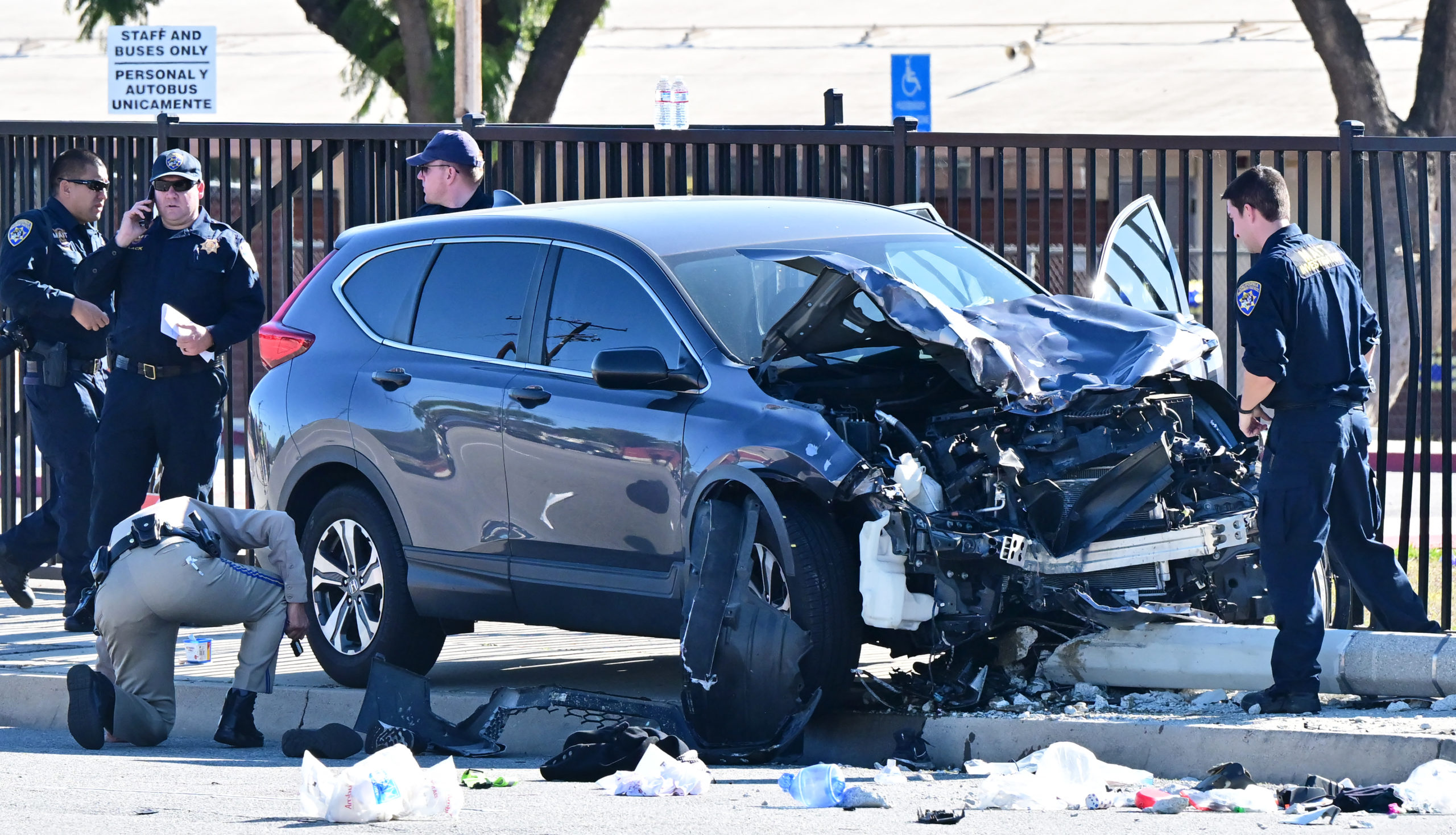 ΗΠΑ: Αυτοκίνητο έπεσε σε ομάδα ασκουμένων αστυνομικών στο Λος Άντζελες την ώρα που έκαναν τζόκινγκ – 25 τραυματίες