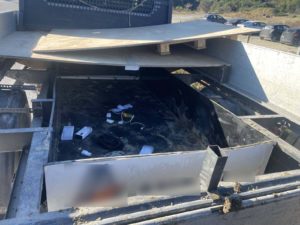 Θεσσαλονίκη: Μετέφεραν παράνομα αλλοδαπούς σε ειδικές κρύπτες φορτηγών